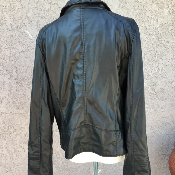 Black Faux Leather Jacket - Picture 11 of 11